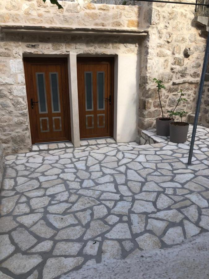 Old Town Apartment Tonka Hvar Town Eksteriør billede